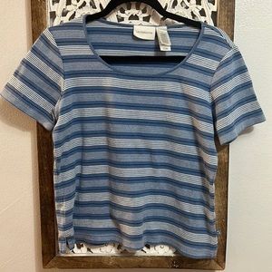 5/$20 Liz Claiborne Scoop Neck Shirt